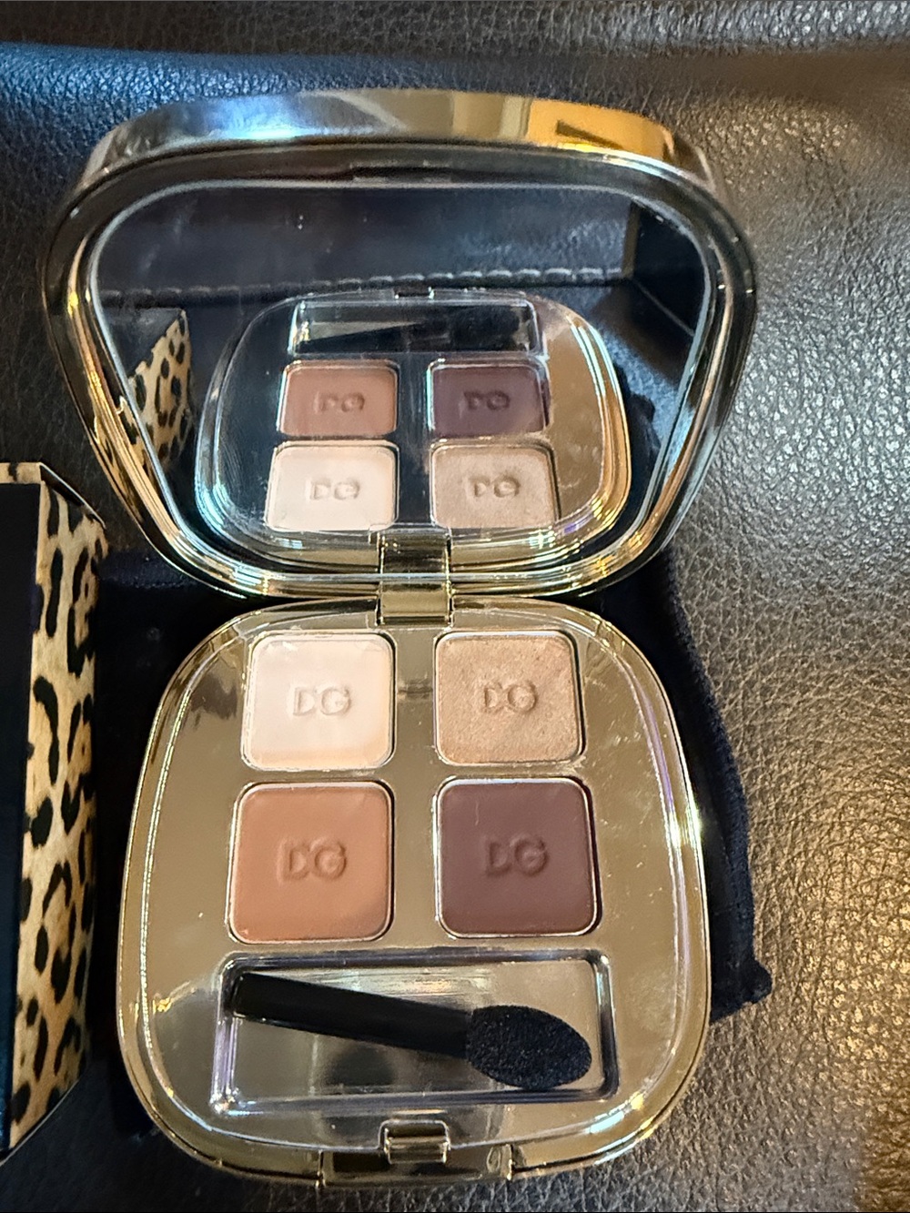 Dolce & Gabbana Leopard Print Compact Pouch with Black Velvet Sleeve - Picture 3 of 5